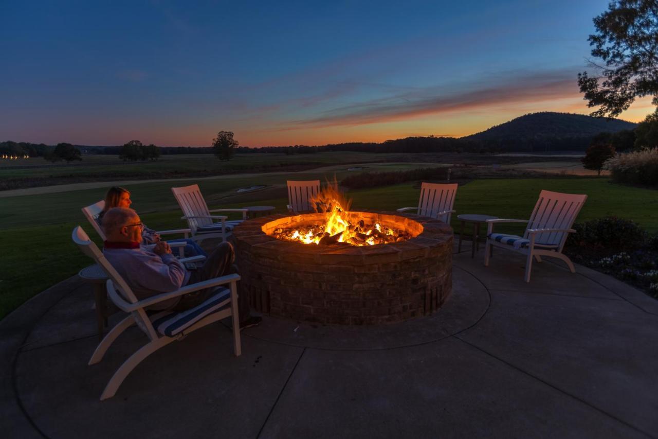 Hotel Pursell Farms Fayetteville Exterior foto